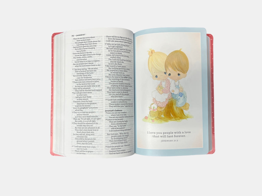Holy bible International childern's Bible (precioud Moments)